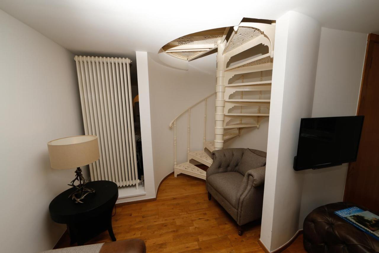 Unique 2 Bedroom Cottage In Fittie アバディーン エクステリア 写真