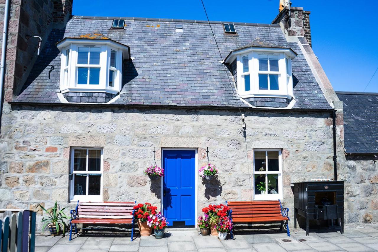 Unique 2 Bedroom Cottage In Fittie アバディーン エクステリア 写真